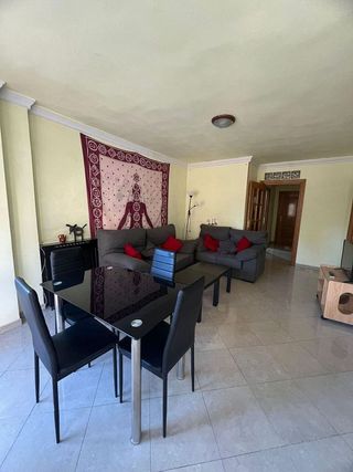 Piso en alquiler en Pajaritos - Plaza de Toros en Granada