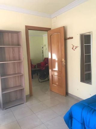 Piso en alquiler en Pajaritos - Plaza de Toros en Granada