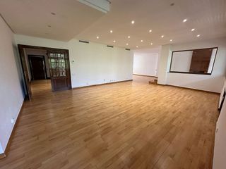 Piso en alquiler en Castillejos en Madrid