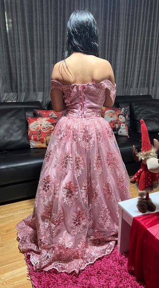 Vestido de Quinceañera Rosa tira a largo talla M