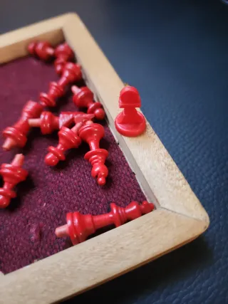 Ajedrez de viaje plegable