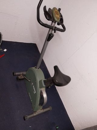 Bicicleta Estática Training Magnetic 6