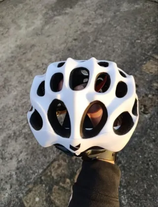 Capacete Catlike S-M Branco