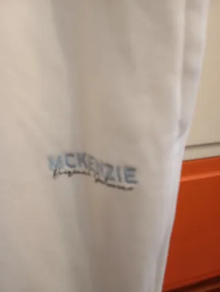 Pantalones McKenzie Blancos.Nuevos sin estrenar
