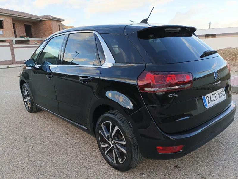 Citroën C4 1.6 Blue HDI S&S Shine 2018, foto 2