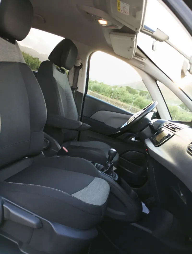Citroën C4 1.6 Blue HDI S&S Shine 2018, foto 7
