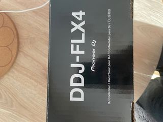 Controlador DJ Pioneer DDJ-FLX4 Negro
