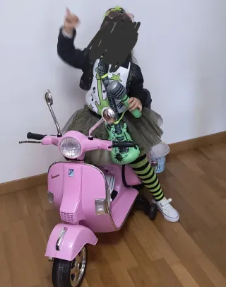 Moto Vespa Eléctrica Rosa Niños 12v