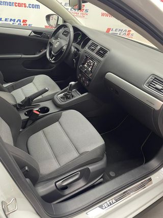 Volkswagen Jetta 2015