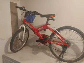 Bicicleta infantil roja 20 pulgadas