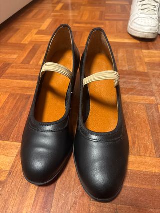 Tacones Flamenco Negros Casi Nuevos