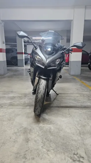 Kawasaki Ninja 1000 SX