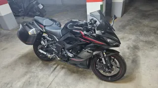 Kawasaki Ninja 1000 SX