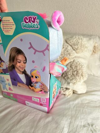 Cry Babies Muñeca Jenna Loving Care