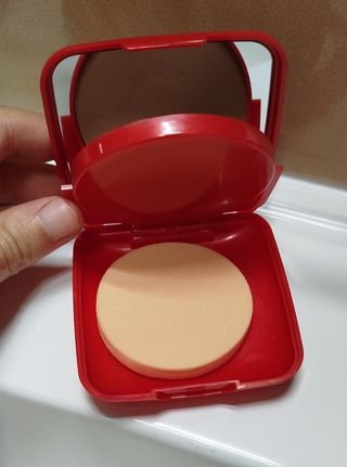 Fondotinta compatto Rimmel