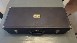 Saxofón Alto Buescher