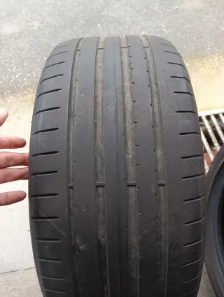 Neumático Dunlop Sport Maxx RT2