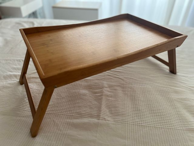 Bandeja de bambú plegable