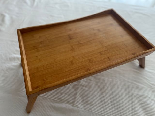 Bandeja de bambú plegable