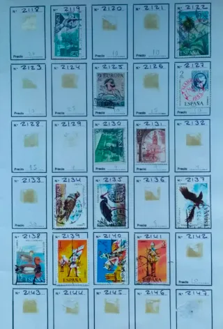 Gran lote de sellos usados.