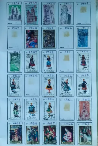 Gran lote de sellos usados.