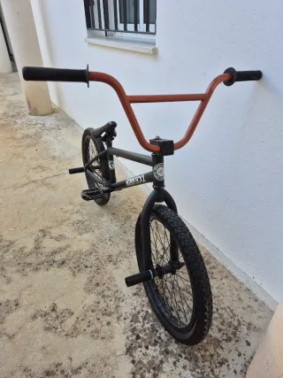 Bicicleta BMX Fitbikeco TRL1 20"
