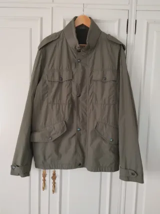 Chaqueta verde militar