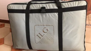 Coperta in lana merino bianca.