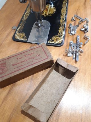 Caja accesorios Singer 15K