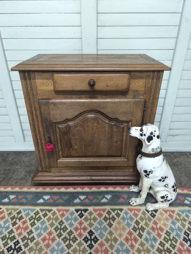 Mueble de madera maciza. Calidad