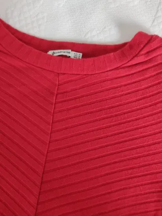 Jersey Stradivarius rojo manga 3/4