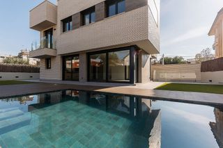 Casa pareada en alquiler en Baixador en Castelldefels