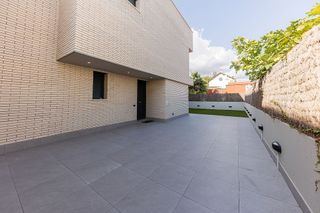 Casa pareada en alquiler en Baixador en Castelldefels