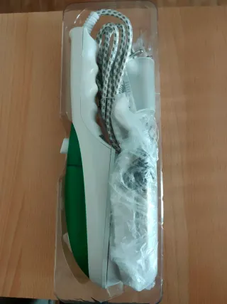 Plancha de vapor vertical del Aldi