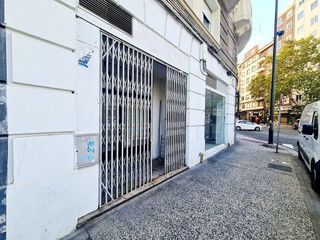 Local comercial en alquiler en Ruiseñores en Zaragoza