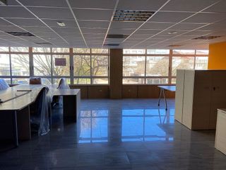 Oficina en alquiler en Os Mallos - San Cristóbal en Coruña (A)