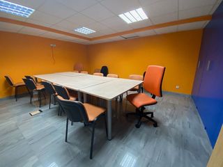 Oficina en alquiler en Os Mallos - San Cristóbal en Coruña (A)