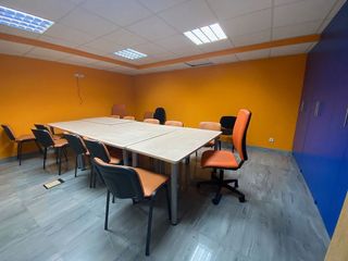 Oficina en alquiler en Os Mallos - San Cristóbal en Coruña (A)