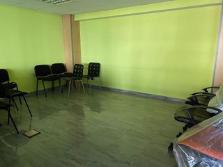 Oficina en alquiler en Os Mallos - San Cristóbal en Coruña (A)