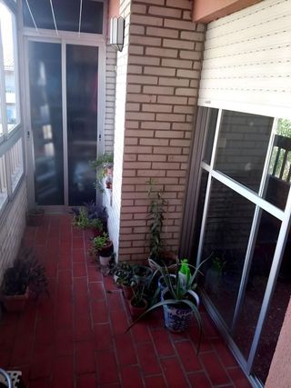 Piso en alquiler en Polígono Cartuja – La Paz en Granada