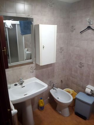 Piso en alquiler en Polígono Cartuja – La Paz en Granada