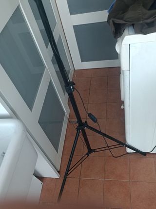 Lampada ad anello LED con supporto telefono