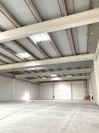 Nave industrial en alquiler en Las Dehesillas - Vereda de los Estudiantes en Leganés