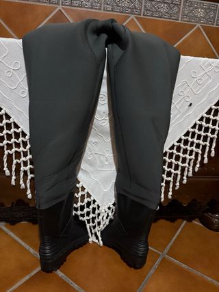 Vadeador de Neopreno Seland talla 44.