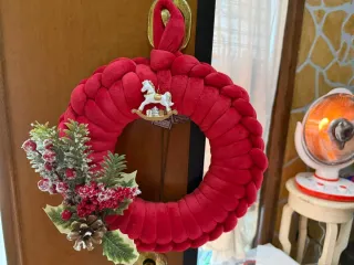 Fuoriporta artigianale rosso con cavallino