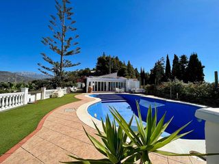 Chalet en venta en Algarrobo en Algarrobo