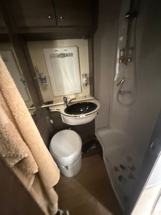 autocaravana capuchina mclouis glamys serie 840