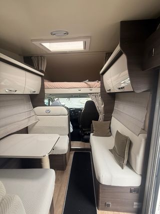 autocaravana capuchina mclouis glamys serie 840
