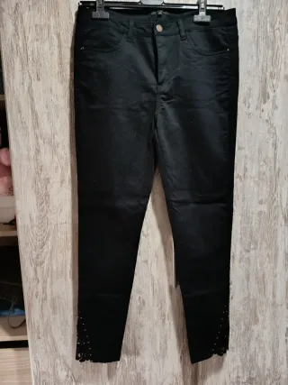 Se vende pantalones vaqueros