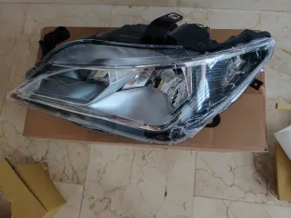 Faro Izquierdo Nuevo